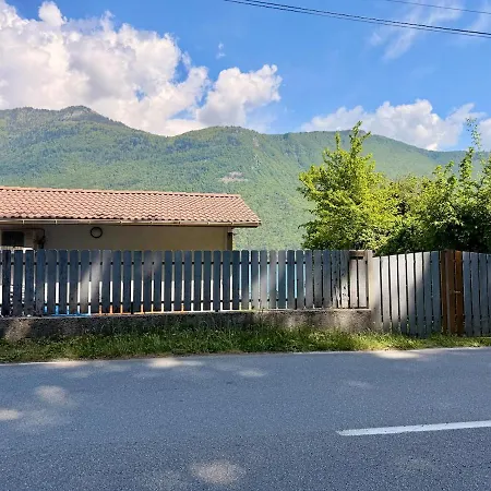 La Les Pieds Dans L'eau, Acces Direct Au D'annecy Apartamento Doussard